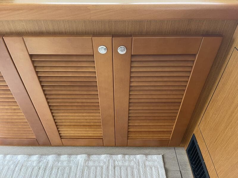 2018 Beneteau Swift Trawler 35- Flybridge