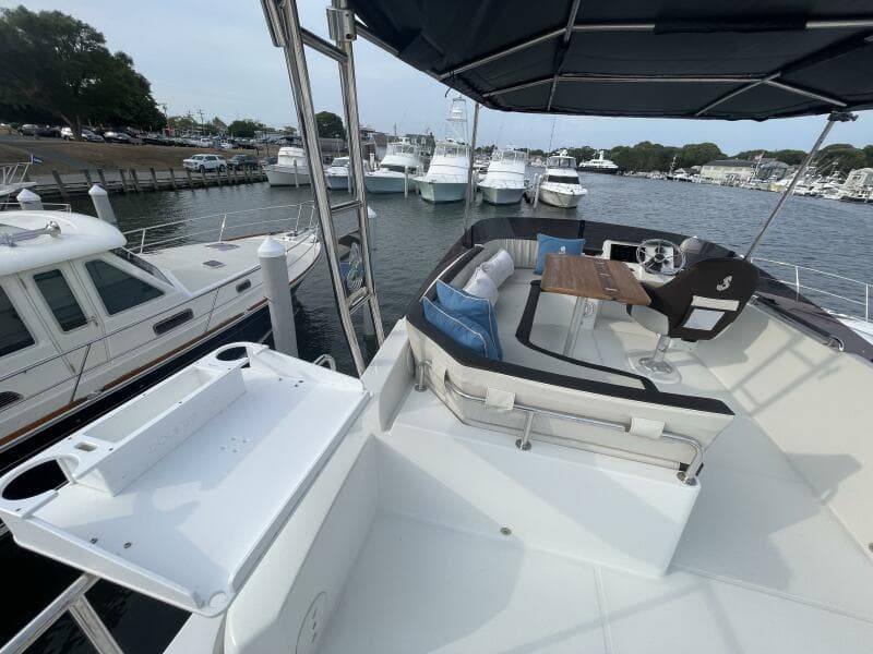 2018 Beneteau Swift Trawler 35- Flybridge