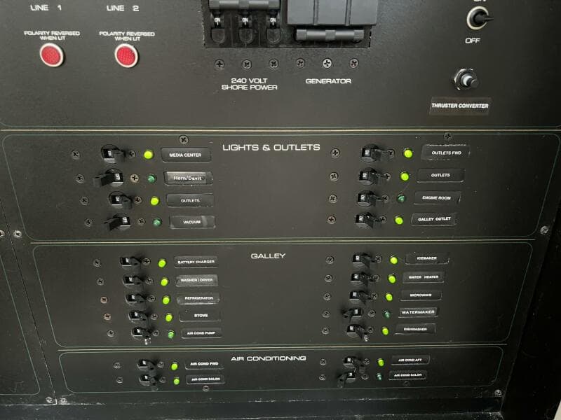 1997 Mainship 47 Motor Yacht