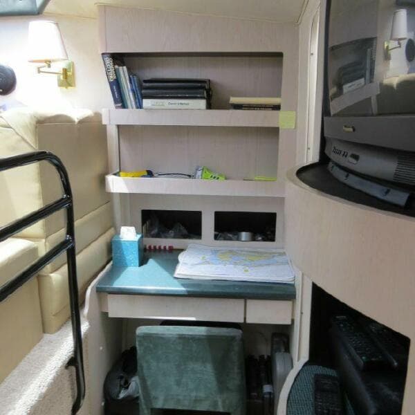 1997 Mainship 47 Motor Yacht