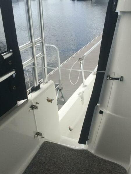 1997 Mainship 47 Motor Yacht