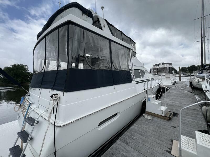 1997 Mainship 47 Motor Yacht