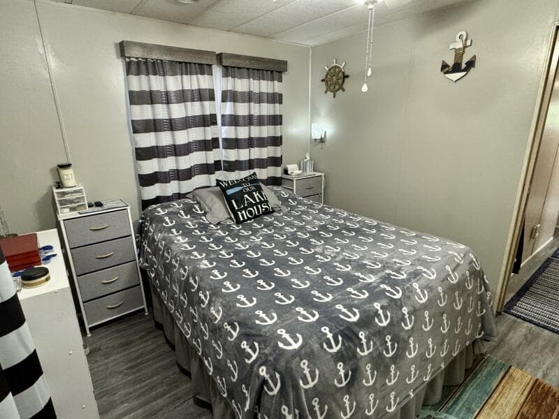 1999 Aqua Chalet 16 x 68 Widebody