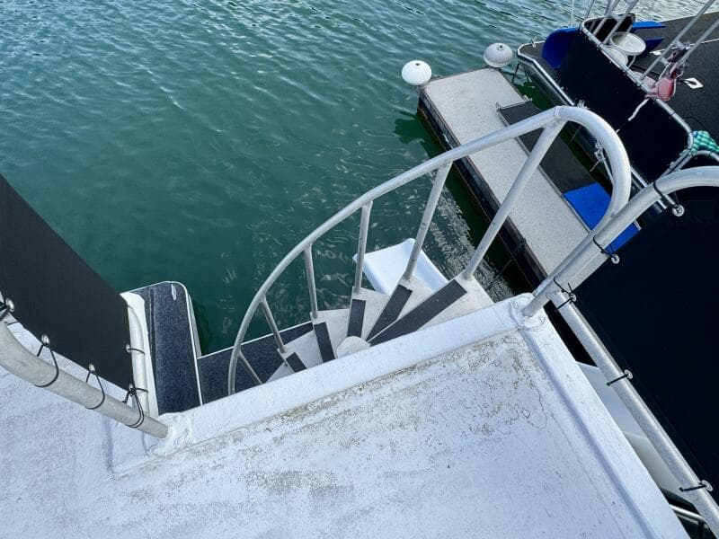 1999 Aqua Chalet 16 x 68 Widebody