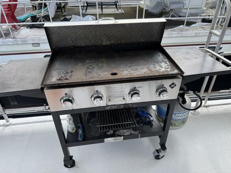 1999 Aqua Chalet 16 x 68 Widebody