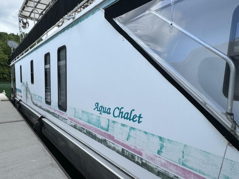 1999 Aqua Chalet 16 x 68 Widebody