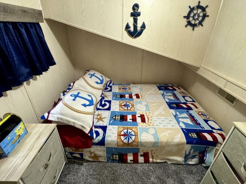 1999 Aqua Chalet 16 x 68 Widebody