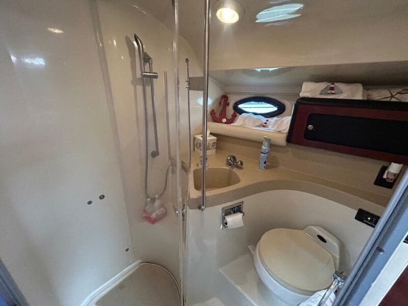 2001 Wellcraft 3700 Martinique