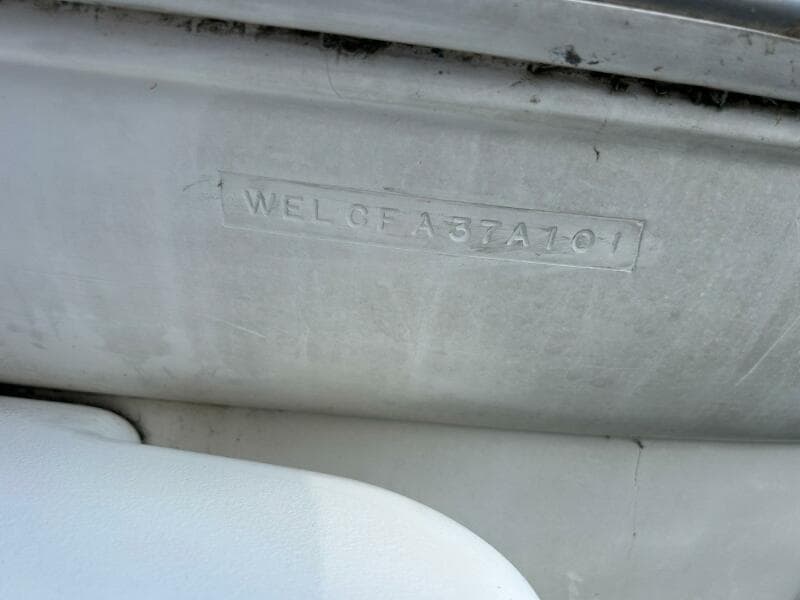 2001 Wellcraft 3700 Martinique