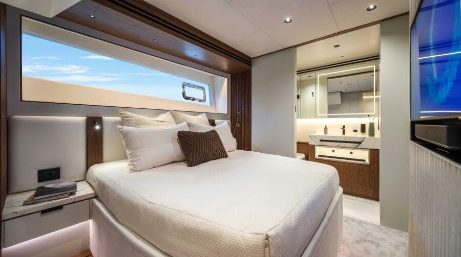 Horizon FD80 Hull 17