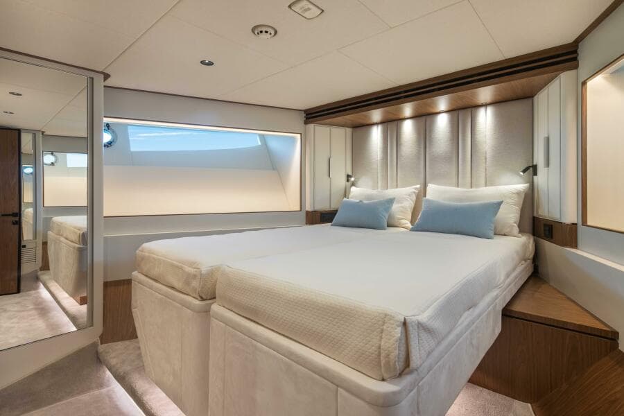 Horizon FD80 Hull 17