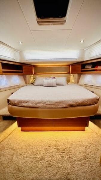 2022 Greenline 48 Diesel Flybridge with Hardtop