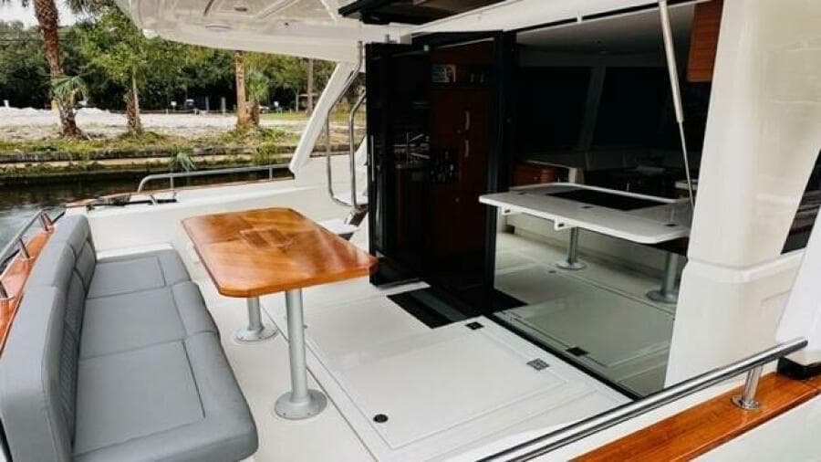 2022 Greenline 48 Diesel Flybridge with Hardtop