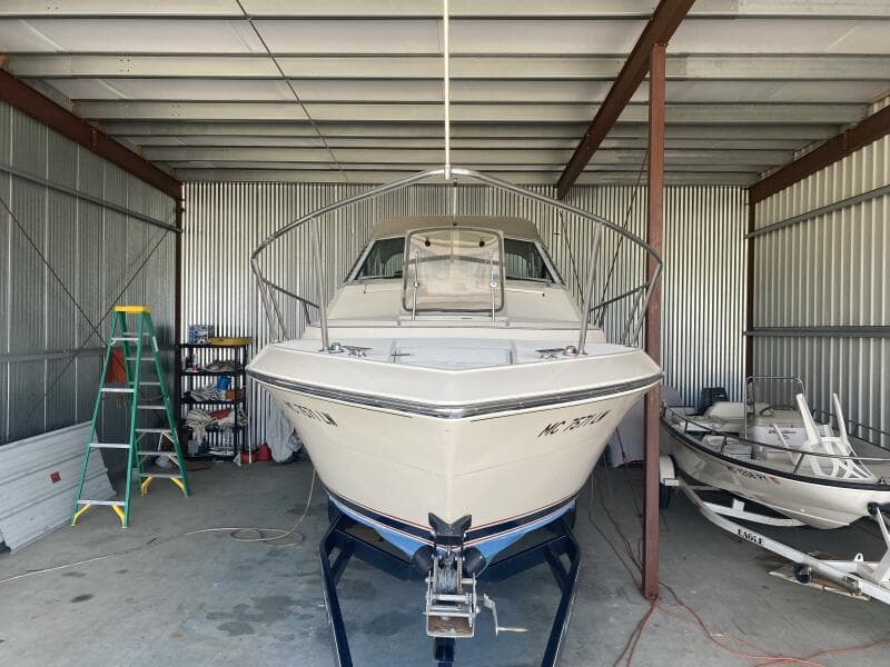 1985 Tiara Sport 2600 Continental