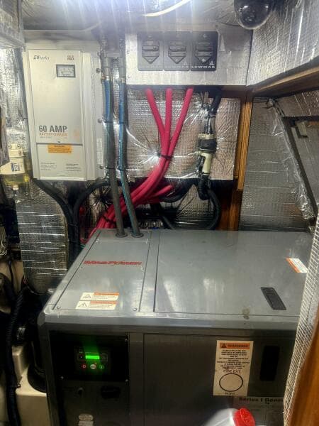 2005 Island Packet 445