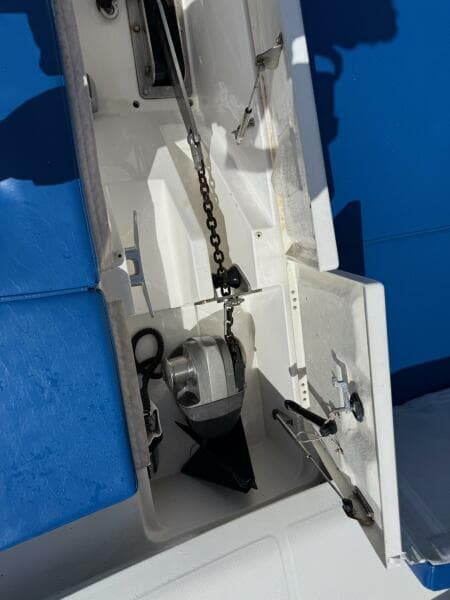 2012 Leopard 47 PC Owners' Version