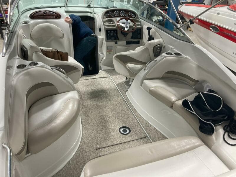 2011 Crownline 