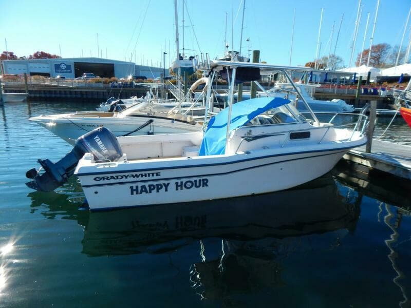 1997 Grady-White 208 Adventure
