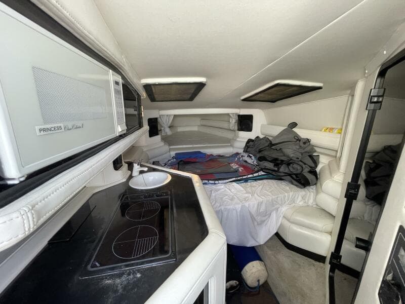 1993 Fountain 38 Sport Cruiser