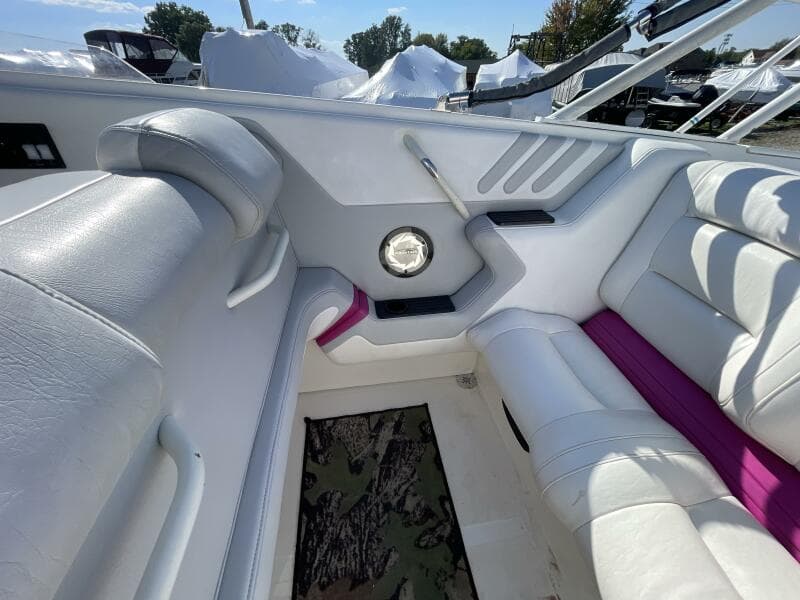 1993 Fountain 38 Sport Cruiser