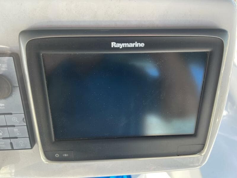 2001 Hunter 420 Passage