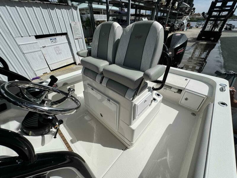 2020 Ranger 2360 Bay Boat