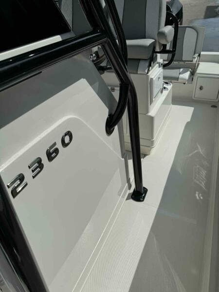 2020 Ranger 2360 Bay Boat