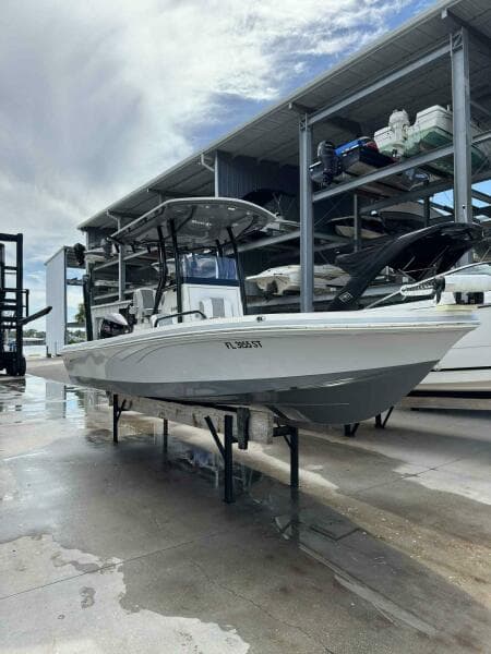 2020 Ranger 2360 Bay Boat