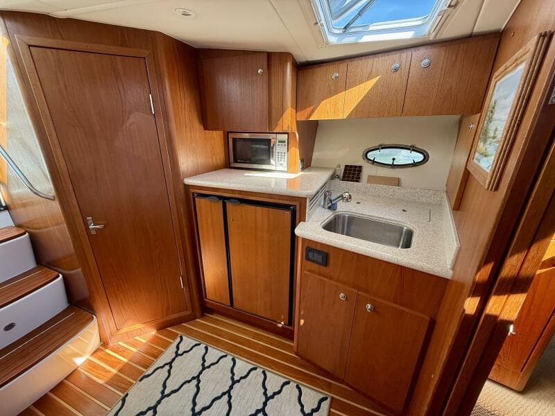 2003 Tiara Yachts 3500