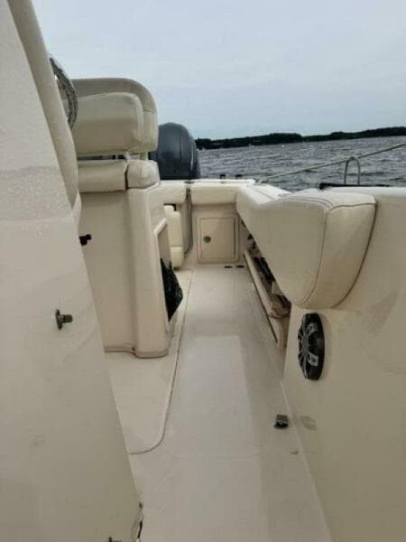 2021 Grady-White 257 Fisherman