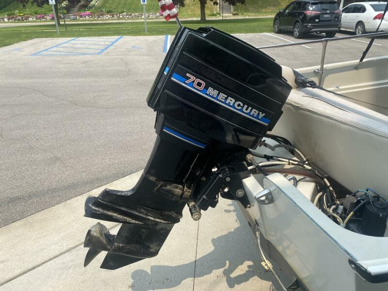 1981 Boston Whaler 17 Montauk