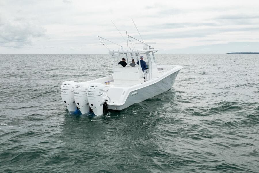 2020 Invincible 30 Open