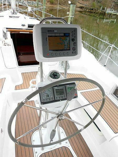 2006 Hunter 38