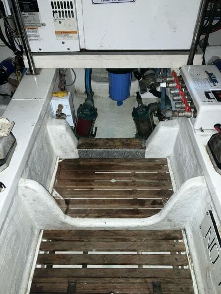 2004 Eastbay Eastbay 43SX