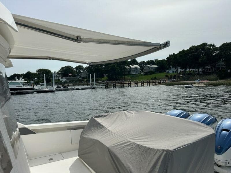 2021 Tiara Sport 43 LS