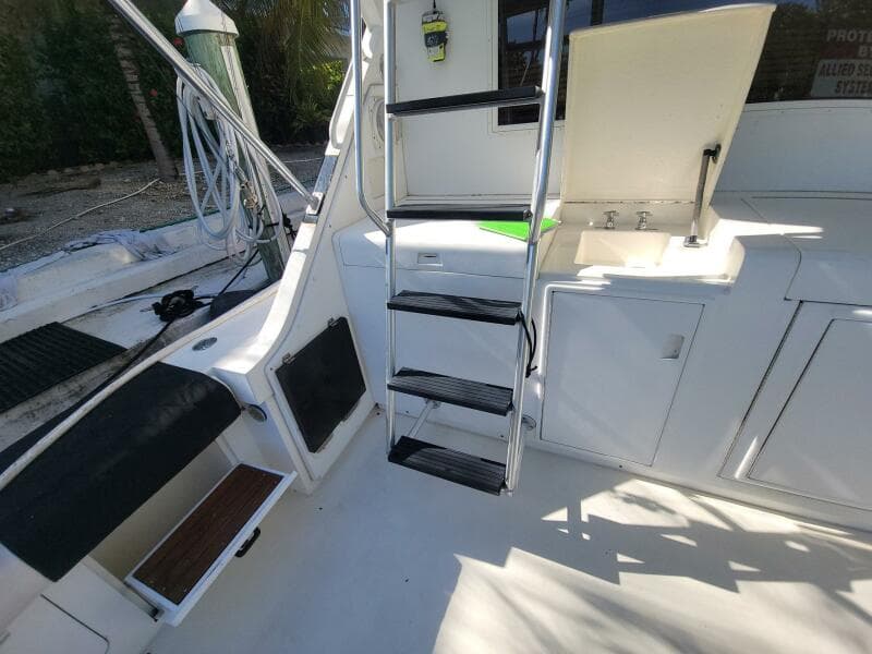 1989 Bertram 50 Convertible