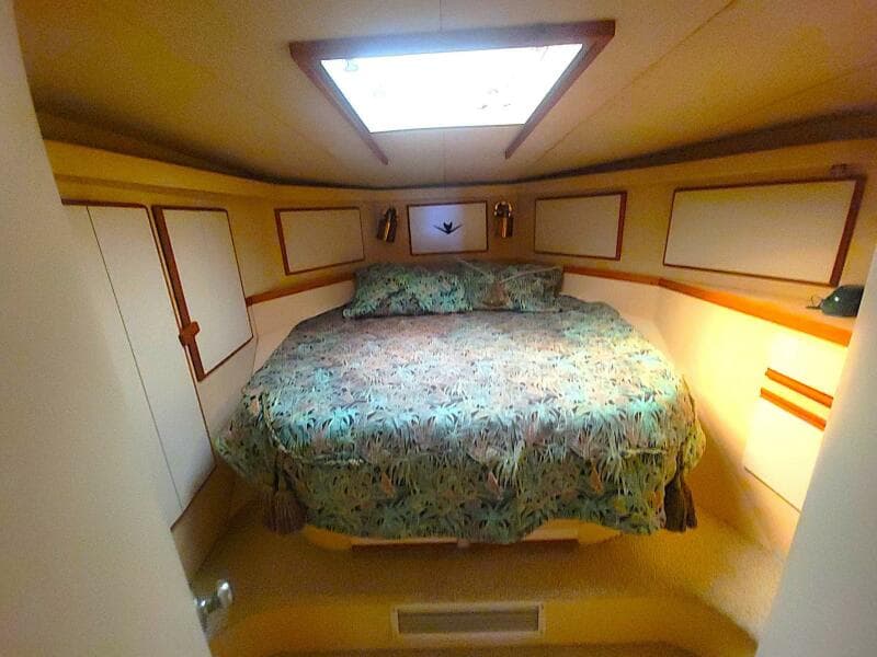 1989 Bertram 50 Convertible