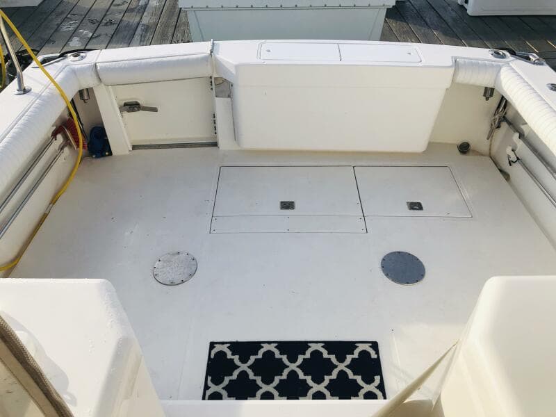 2000 Cabo 31 Express