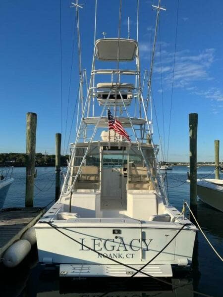 2000 Cabo 31 Express