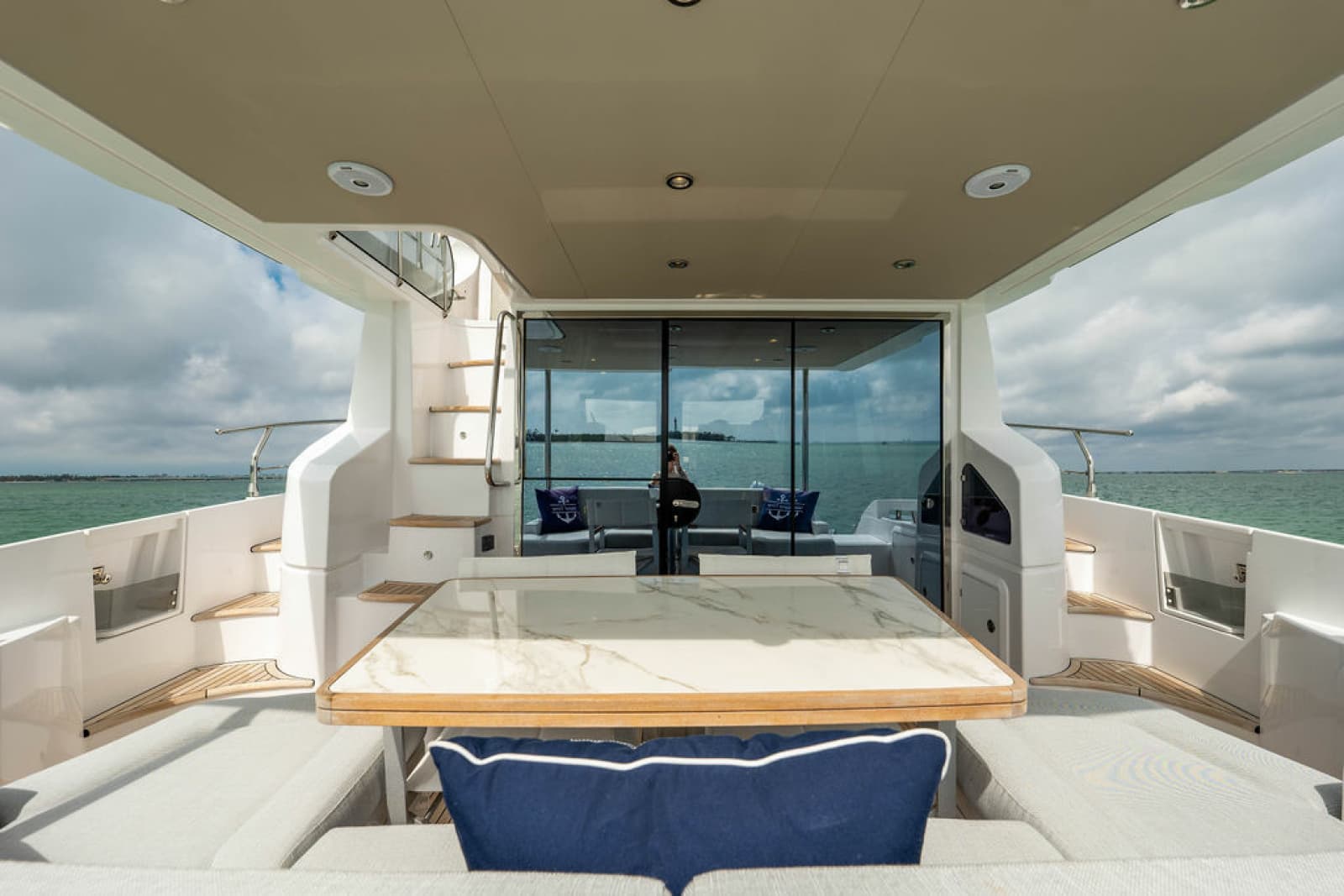 2022 Azimut 55 FLY - Photo 11