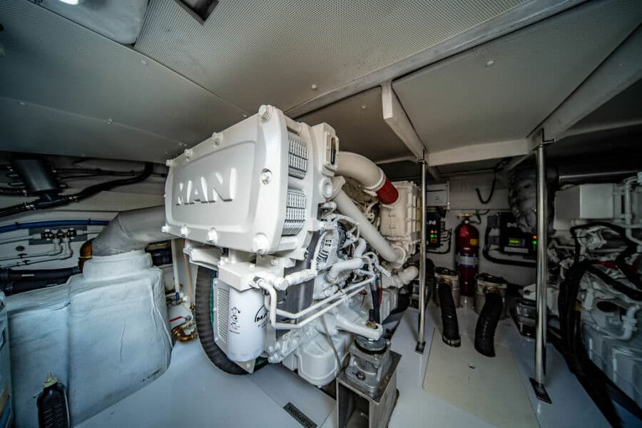 2022 Azimut 55 FLY - Photo 32