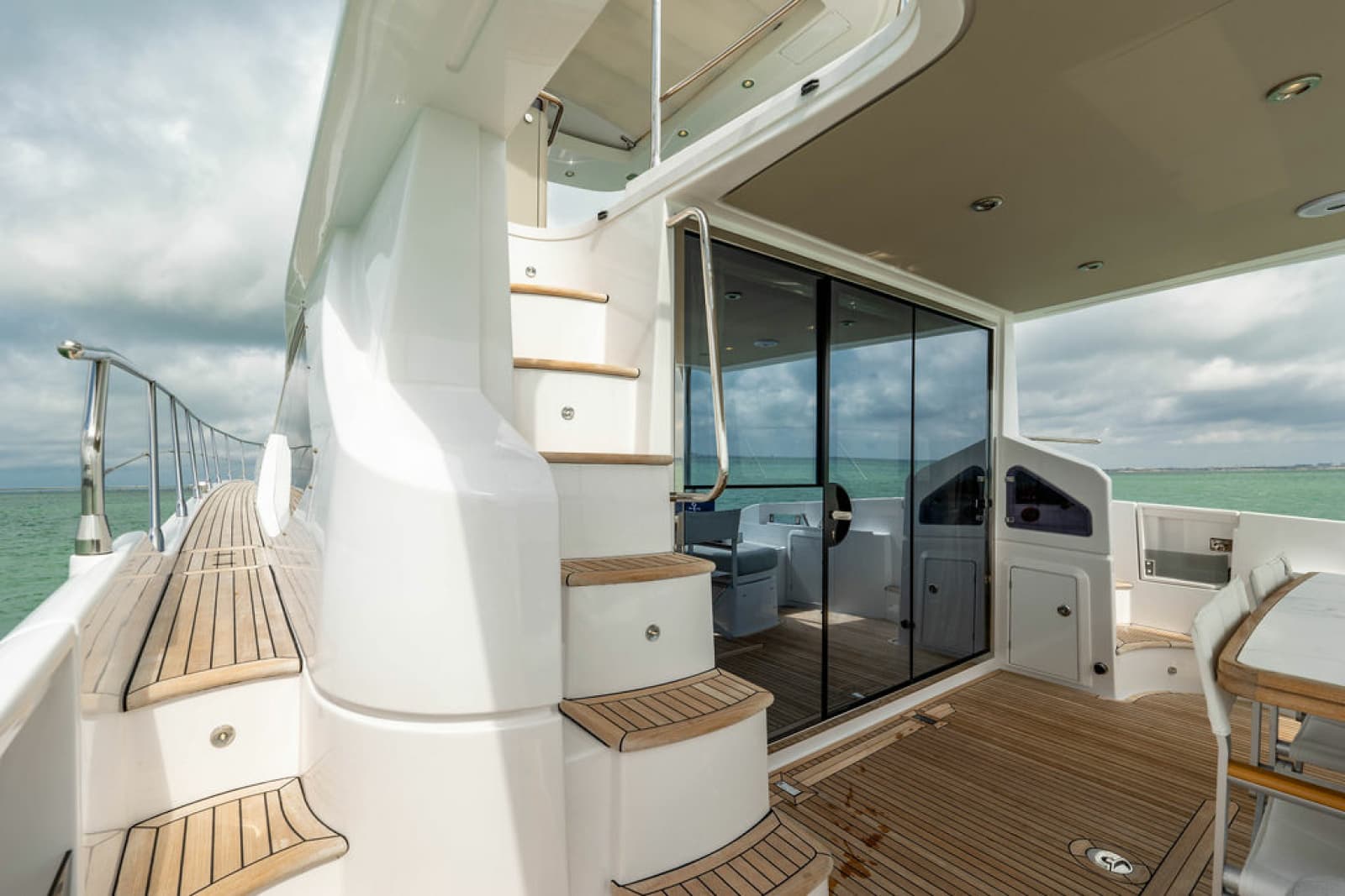 2022 Azimut 55 FLY - Photo 14