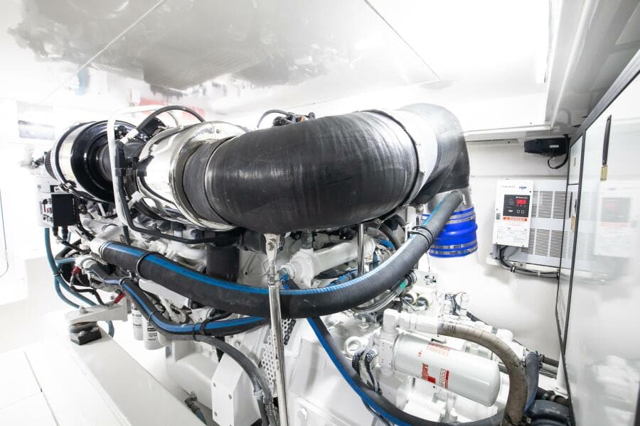 2015 Ocean Yachts 64 Convertible