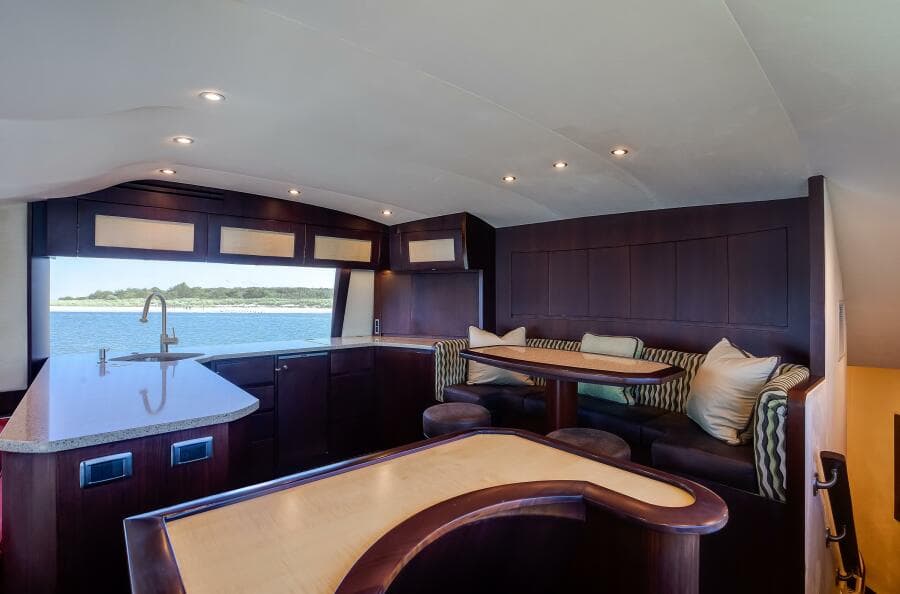 2015 Ocean Yachts 64 Convertible