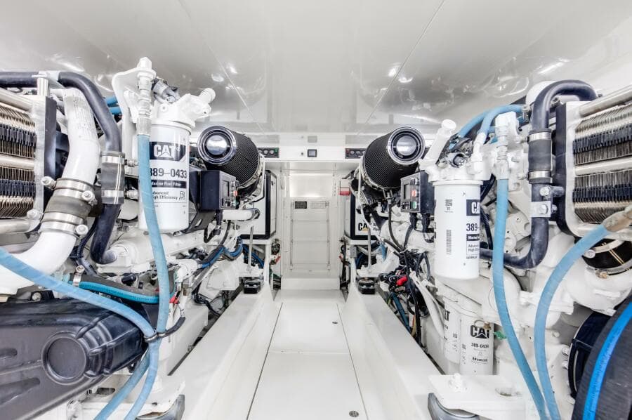 2015 Ocean Yachts 64 Convertible