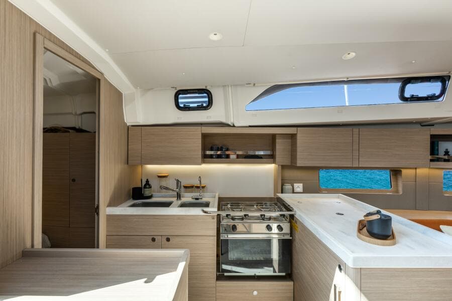 2026 Beneteau Oceanis 47