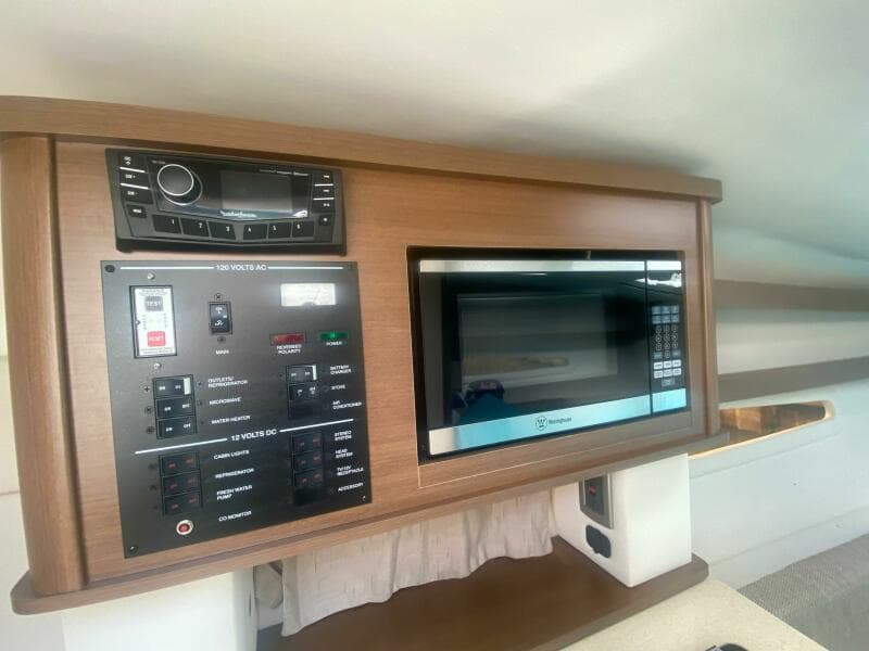 2018 Sea Ray 260 Sundancer