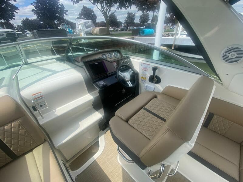 2018 Sea Ray 260 Sundancer