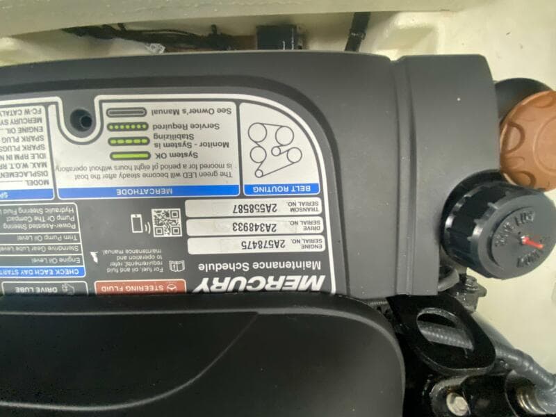 2018 Sea Ray 260 Sundancer