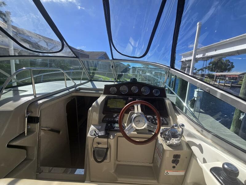2010 Sea Ray 330 Sundancer - Photo 7
